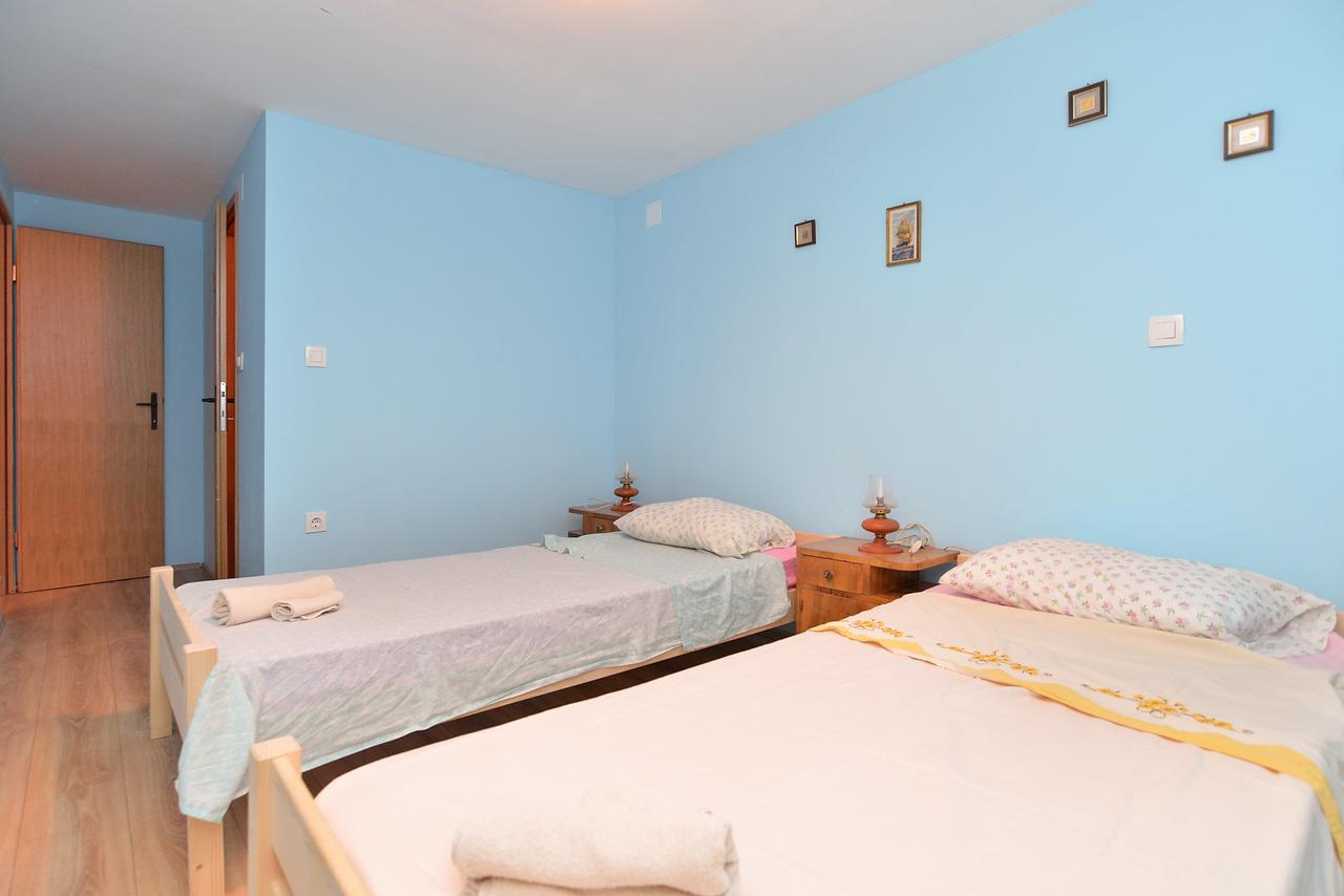 House Biserka 1736 Premantura Ngoại thất bức ảnh