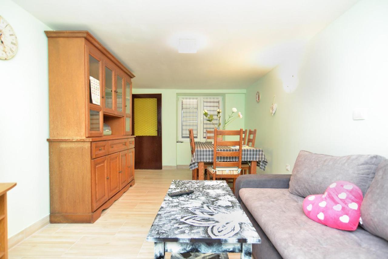 House Biserka 1736 Premantura Ngoại thất bức ảnh